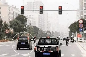 新交規(guī)發(fā)布：新加扣分項目，違章扣分翻一番，車主朋友互相轉(zhuǎn)告