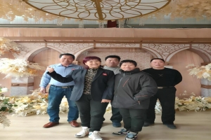 女兒是牽掛，山東大姐跑車進(jìn)京的大理想